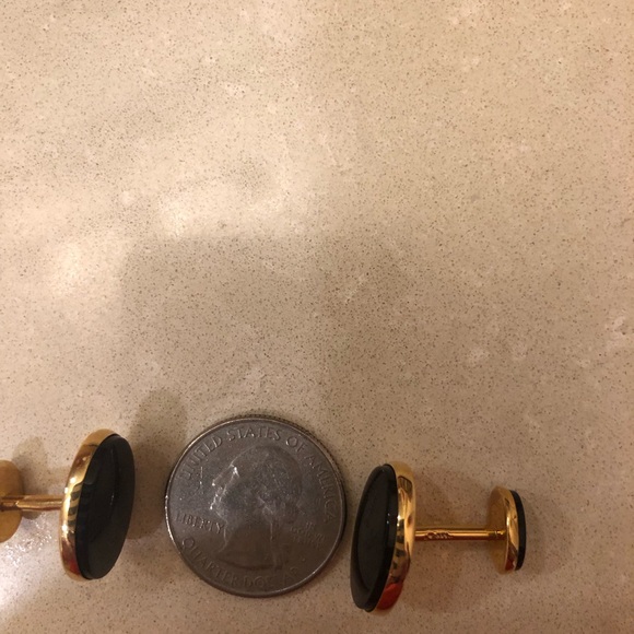 Ross-Simons Gold 1/20  and Black Oval Cufflinks - Picture 4 of 16